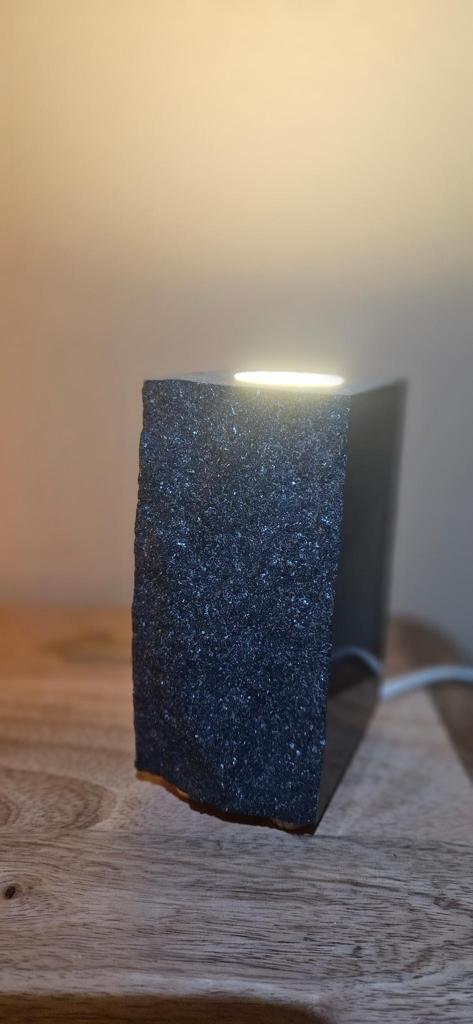 Granit-Steinlampe (Unikat) – Bild 4