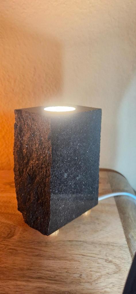 Granit-Steinlampe (Unikat) – Bild 5