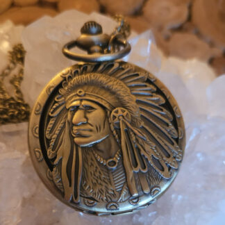 Quarz Taschenuhr Indigen inspiriertes Design