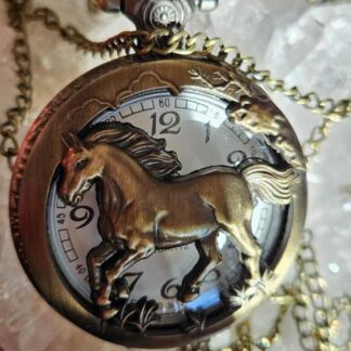 Quarz Taschenuhr mit Pferd-Motiv