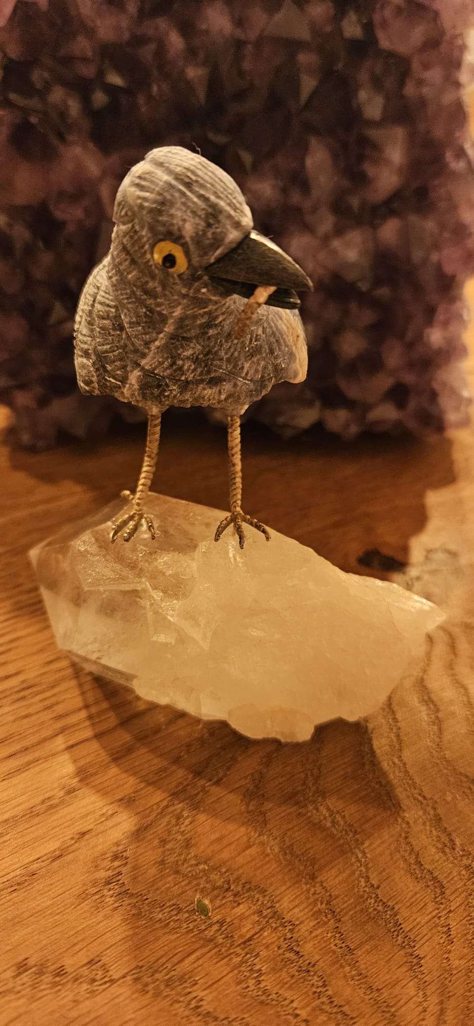 Bergkristall mit Graphit-Vogel 290gr (unikat) – Bild 4