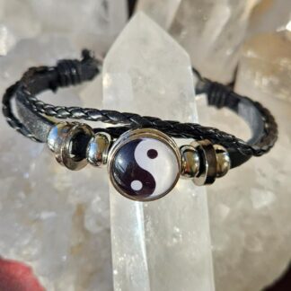 Yin Yang Armband - Harmonie und Stil in einem Accessoire vereint