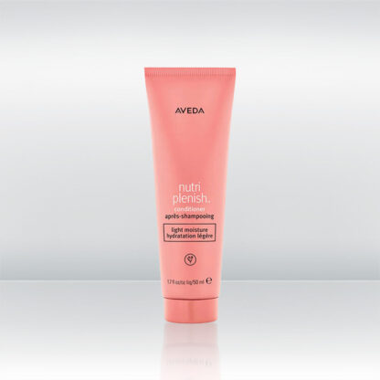 nutriplenish™ conditioner light moisture